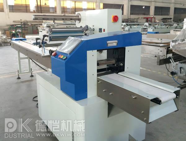 德愷包裝機(jī)械 枕式包裝設(shè)備 封切設(shè)備 管材包裝設(shè)備 廣東德愷機(jī)械有限公司 佛山德愷機(jī)械有限公司 德愷機(jī)械包裝機(jī) 佛山德愷包裝機(jī) 廣東德愷包裝機(jī) 佛山德愷包裝機(jī) 枕式包裝機(jī)廠家 自動整理包裝機(jī) 封切收縮機(jī) 立式包裝機(jī) 稱重充填設(shè)備 提升輸送設(shè)備 封切收縮機(jī) 高速邊封包裝機(jī) 高速邊封收縮包裝機(jī) 全自動直進(jìn)料袖口式包裝機(jī) 高速恒溫?zé)崾湛s包裝機(jī) 全自動封切包裝機(jī) 回轉(zhuǎn)式枕式包裝機(jī) 回轉(zhuǎn)伺服式枕式包裝機(jī) 下走紙枕式包裝機(jī) 往復(fù)式枕式包裝機(jī) 不銹鋼理料線食品包裝機(jī)廠家 餅干包裝機(jī) 伺服包裝機(jī)